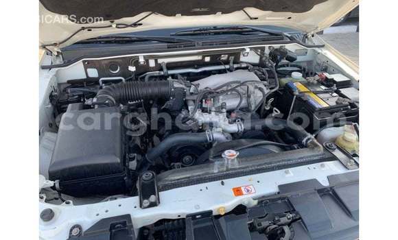 Sayi Imported Mitsubishi Pajero White Mota in Import - Dubai a Ashanti Sayi Imported Mitsubishi Pajero White Mota in Import - Dubai a Ashanti