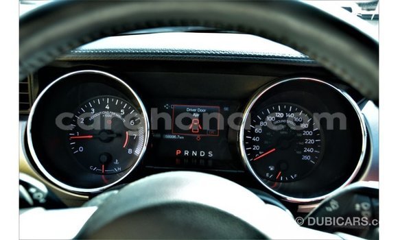 Ra Imported Ford Mustang funfun Ọkọ̀ in Import - Dubai ni Ashanti Ra Imported Ford Mustang funfun Ọkọ̀ in Import - Dubai ni Ashanti