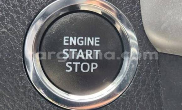 Sayi Na hannu Toyota Highlander White Mota in Accra a Greater Accra Sayi Na hannu Toyota Highlander White Mota in Accra a Greater Accra