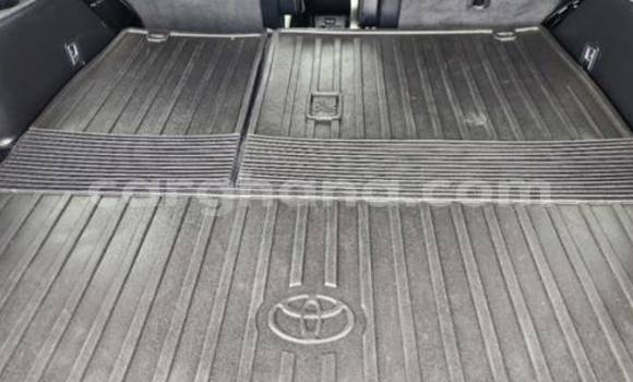 Sayi Na hannu Toyota Highlander White Mota in Accra a Greater Accra Sayi Na hannu Toyota Highlander White Mota in Accra a Greater Accra