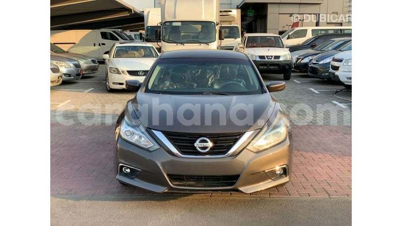 Big with watermark nissan altima ashanti import dubai 52618