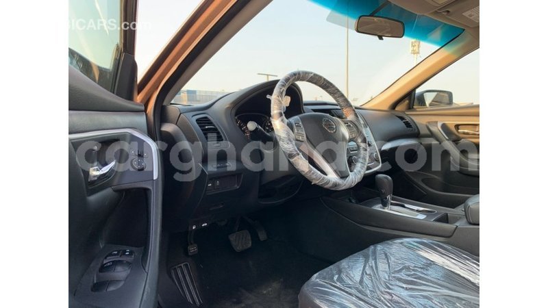 Big with watermark nissan altima ashanti import dubai 52618