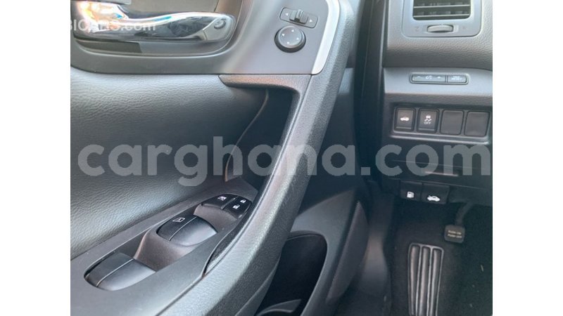 Big with watermark nissan altima ashanti import dubai 52618