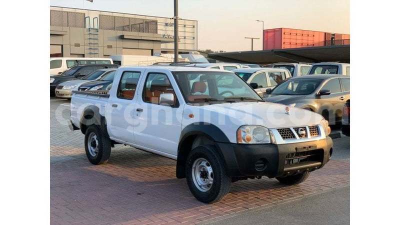 Big with watermark nissan pickup ashanti import dubai 52623