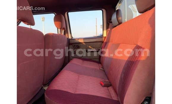 Ra Imported Nissan Pickup funfun Ọkọ̀ in Import - Dubai ni Ashanti Ra Imported Nissan Pickup funfun Ọkọ̀ in Import - Dubai ni Ashanti