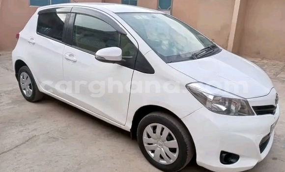 Buy Used Toyota Vitz White Car in Accra in Greater Accra Buy Used Toyota Vitz White Car in Accra in Greater Accra