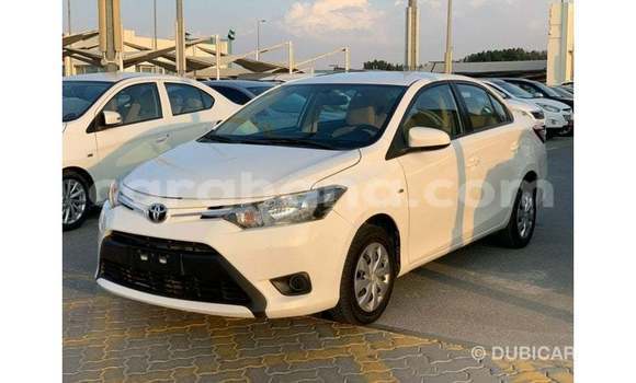 Sayi Imported Toyota Yaris White Mota in Import - Dubai a Ashanti Sayi Imported Toyota Yaris White Mota in Import - Dubai a Ashanti