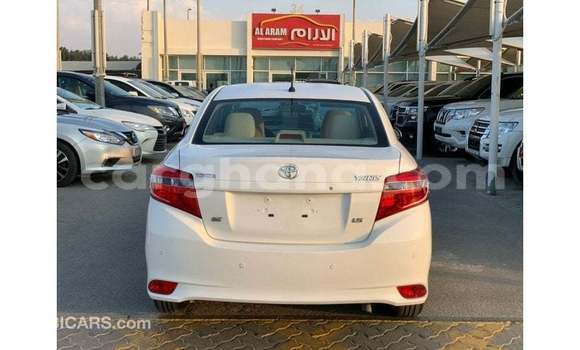 Sayi Imported Toyota Yaris White Mota in Import - Dubai a Ashanti Sayi Imported Toyota Yaris White Mota in Import - Dubai a Ashanti