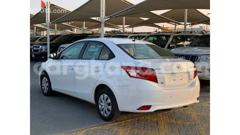 Big with watermark toyota yaris ashanti import dubai 52635