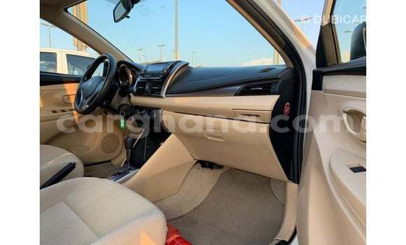 Sayi Imported Toyota Yaris White Mota in Import - Dubai a Ashanti Sayi Imported Toyota Yaris White Mota in Import - Dubai a Ashanti