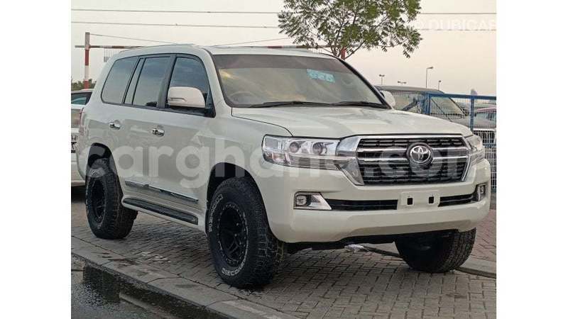 Big with watermark toyota land cruiser ashanti import dubai 52639