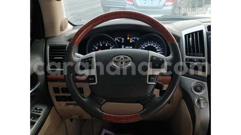 Big with watermark toyota land cruiser ashanti import dubai 52639