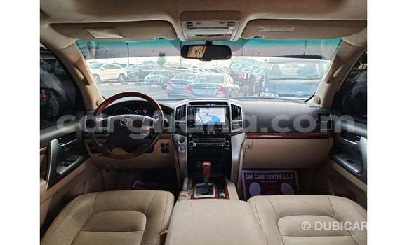 Buy Import Toyota Land Cruiser White Car in Import - Dubai in Ashanti Buy Import Toyota Land Cruiser White Car in Import - Dubai in Ashanti
