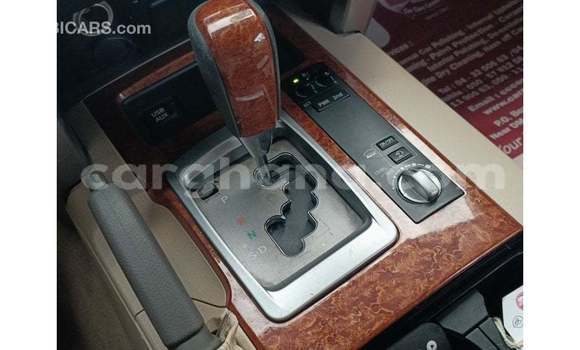 Buy Import Toyota Land Cruiser White Car in Import - Dubai in Ashanti Buy Import Toyota Land Cruiser White Car in Import - Dubai in Ashanti