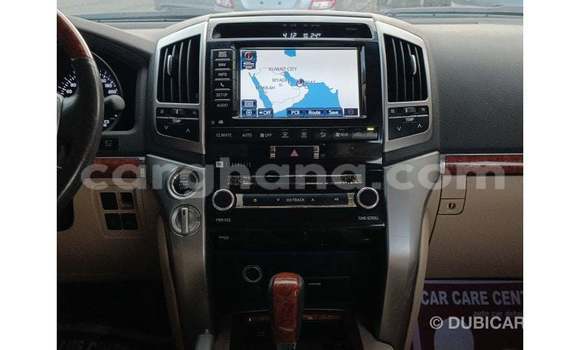 Buy Import Toyota Land Cruiser White Car in Import - Dubai in Ashanti Buy Import Toyota Land Cruiser White Car in Import - Dubai in Ashanti