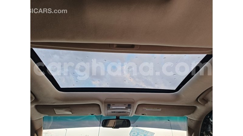 Big with watermark toyota land cruiser ashanti import dubai 52639