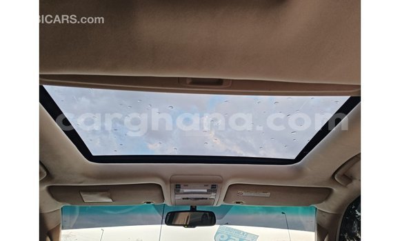 Buy Import Toyota Land Cruiser White Car in Import - Dubai in Ashanti Buy Import Toyota Land Cruiser White Car in Import - Dubai in Ashanti