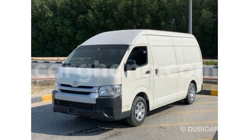 Big with watermark toyota hiace ashanti import dubai 52641