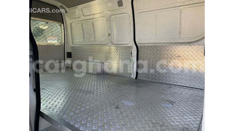 Big with watermark toyota hiace ashanti import dubai 52641