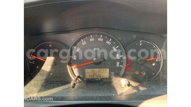 Big with watermark toyota hiace ashanti import dubai 52641