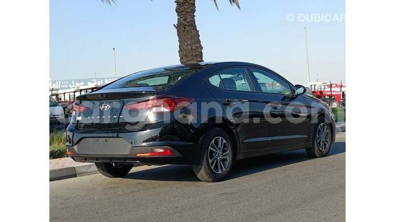 Big with watermark hyundai elantra ashanti import dubai 52643