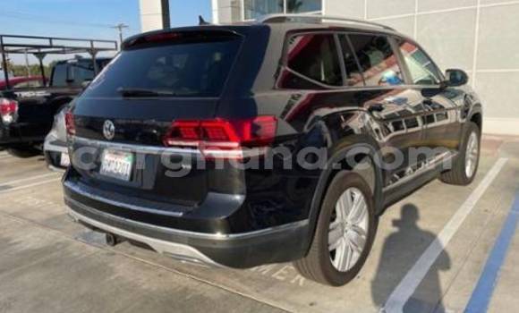 Ra Àlòkù Volkswagen Arteon Black Ọkọ̀ in Accra ni Greater Accra Ra Àlòkù Volkswagen Arteon Black Ọkọ̀ in Accra ni Greater Accra