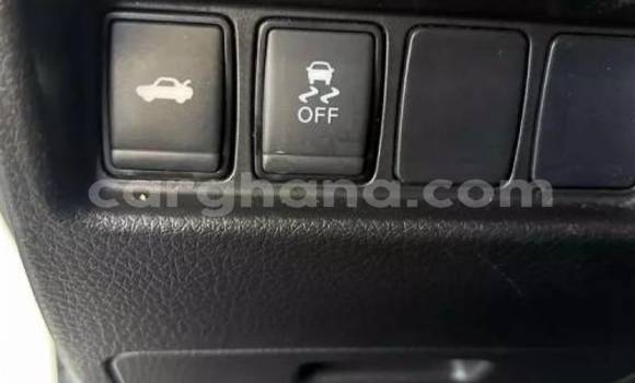 Buy Used Nissan Altima White Car in Accra in Greater Accra Buy Used Nissan Altima White Car in Accra in Greater Accra