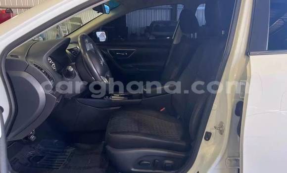 Buy Used Nissan Altima White Car in Accra in Greater Accra Buy Used Nissan Altima White Car in Accra in Greater Accra
