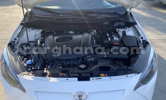 Sayi Na hannu Toyota Yaris White Mota in Accra a Greater Accra Sayi Na hannu Toyota Yaris White Mota in Accra a Greater Accra