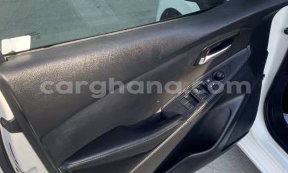 Sayi Na hannu Toyota Yaris White Mota in Accra a Greater Accra Sayi Na hannu Toyota Yaris White Mota in Accra a Greater Accra