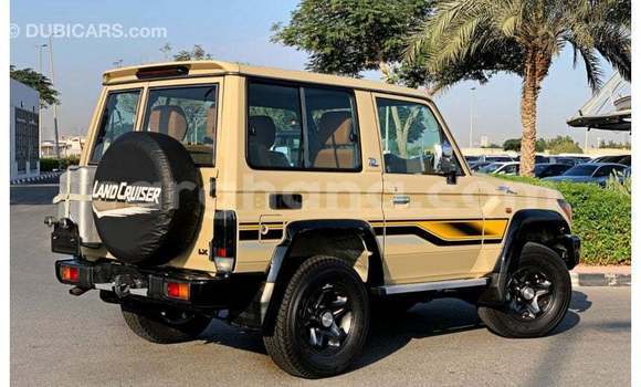 Ra Imported Toyota Land Cruiser Alagara Ọkọ̀ in Import - Dubai ni Ashanti Ra Imported Toyota Land Cruiser Alagara Ọkọ̀ in Import - Dubai ni Ashanti