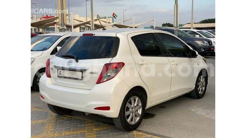 Big with watermark toyota yaris ashanti import dubai 52655