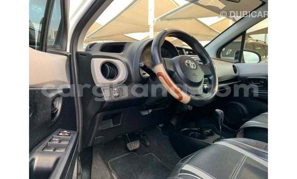Ra Imported Toyota Yaris funfun Ọkọ̀ in Import - Dubai ni Ashanti Ra Imported Toyota Yaris funfun Ọkọ̀ in Import - Dubai ni Ashanti