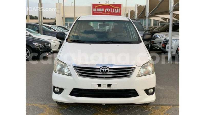 Big with watermark toyota innova ashanti import dubai 52656