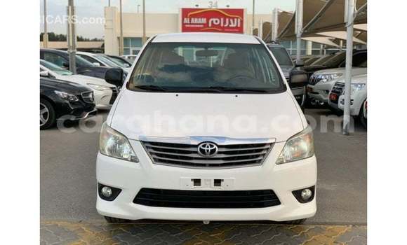 Ra Imported Toyota Innova funfun Ọkọ̀ in Import - Dubai ni Ashanti Ra Imported Toyota Innova funfun Ọkọ̀ in Import - Dubai ni Ashanti
