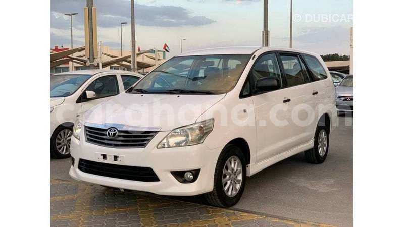 Big with watermark toyota innova ashanti import dubai 52656