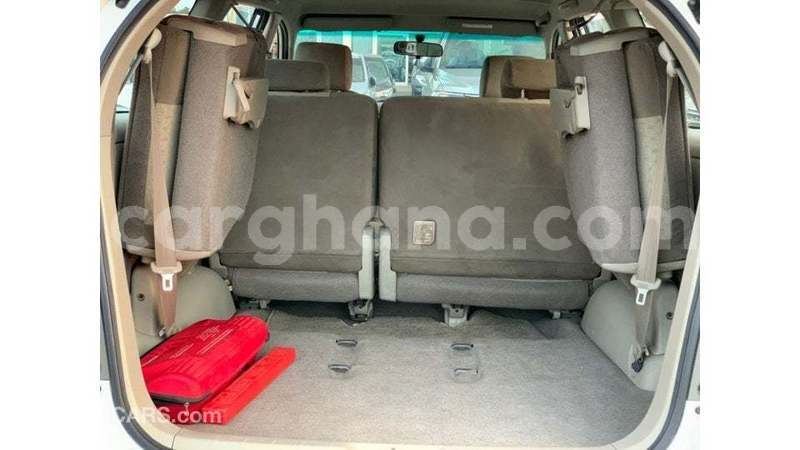 Big with watermark toyota innova ashanti import dubai 52656