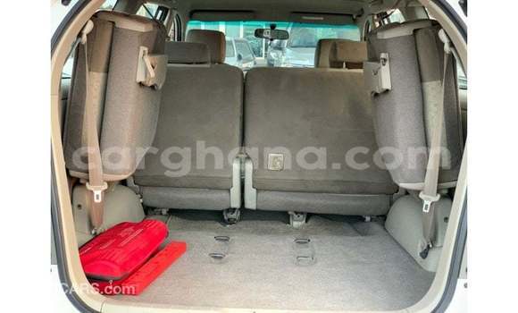 Ra Imported Toyota Innova funfun Ọkọ̀ in Import - Dubai ni Ashanti Ra Imported Toyota Innova funfun Ọkọ̀ in Import - Dubai ni Ashanti