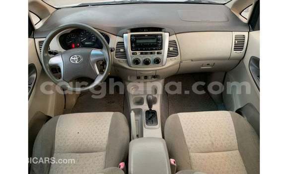 Ra Imported Toyota Innova funfun Ọkọ̀ in Import - Dubai ni Ashanti Ra Imported Toyota Innova funfun Ọkọ̀ in Import - Dubai ni Ashanti