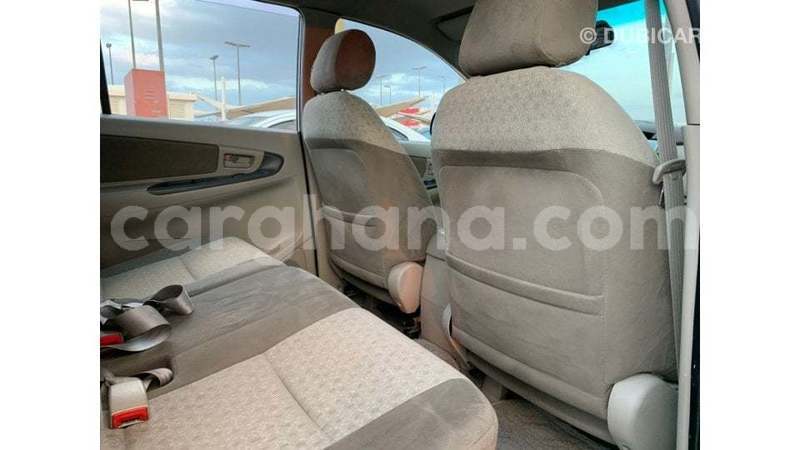 Big with watermark toyota innova ashanti import dubai 52656