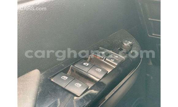 Ra Imported Toyota Hilux funfun Ọkọ̀ in Import - Dubai ni Ashanti Ra Imported Toyota Hilux funfun Ọkọ̀ in Import - Dubai ni Ashanti