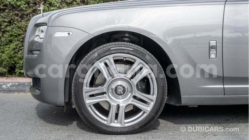 Big with watermark rolls royce ghost ashanti import dubai 52658