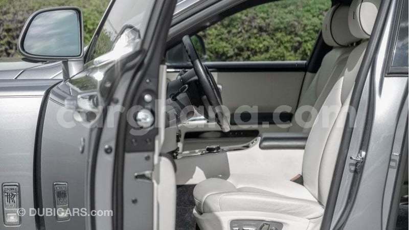 Big with watermark rolls royce ghost ashanti import dubai 52658