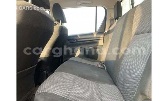 Ra Imported Toyota Hilux funfun Ọkọ̀ in Import - Dubai ni Ashanti Ra Imported Toyota Hilux funfun Ọkọ̀ in Import - Dubai ni Ashanti