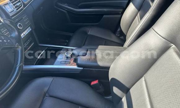 Sayi Na hannu Mercedes‒Benz E–Class Black Mota in Accra a Greater Accra Sayi Na hannu Mercedes‒Benz E–Class Black Mota in Accra a Greater Accra