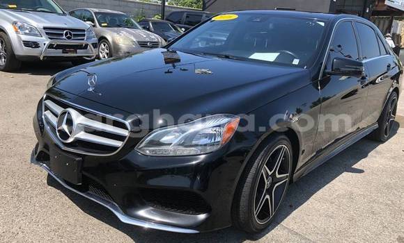 Sayi Na hannu Mercedes‒Benz E–Class Black Mota in Accra a Greater Accra Sayi Na hannu Mercedes‒Benz E–Class Black Mota in Accra a Greater Accra