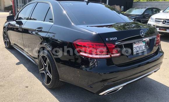 Sayi Na hannu Mercedes‒Benz E–Class Black Mota in Accra a Greater Accra Sayi Na hannu Mercedes‒Benz E–Class Black Mota in Accra a Greater Accra