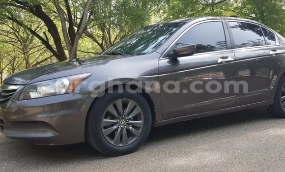 Ra Àlòkù Honda Accord Miiran Ọkọ̀ in Accra ni Greater Accra