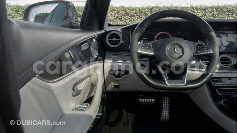 Big with watermark mercedes benz a200 ashanti import dubai 52679