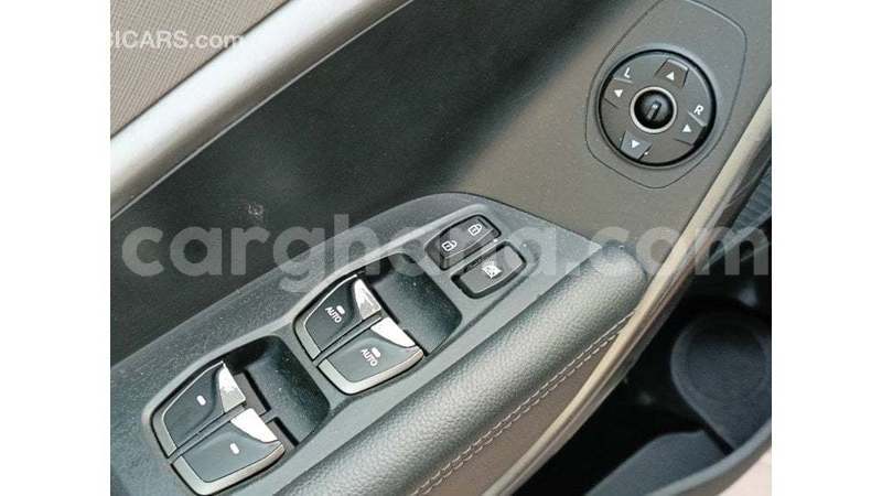 Big with watermark hyundai santa fe ashanti import dubai 52685